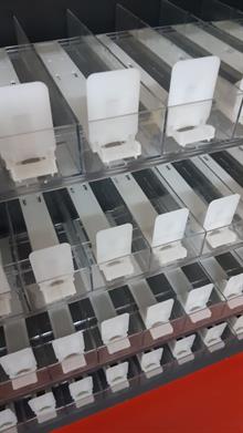 POS Display spring loaded pushers